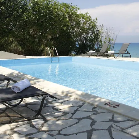 In Corfu With Pool Near Gialos וילה