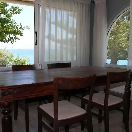 Villa In Corfu With Pool Near Gialos *